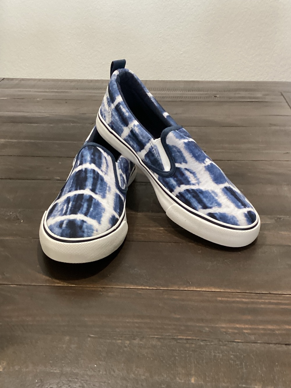 True‎ Craft Blue White Tie-Dye Slip-On Sneakers